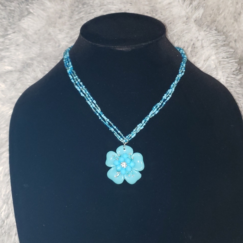 New Flower Necklace